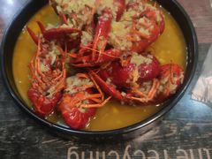 -扒虾小妹儿麻辣海鲜(宏图街店)