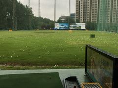 场地-仙霞高尔夫练习场-停车场