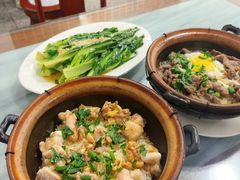 -容里煲仔饭(利丰北路店)
