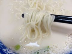 -雪琴面馆富安特色鱼汤面(城中花园店)