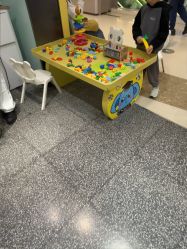 -Mengbaby·萌宝贝儿童理发(保利广场店)