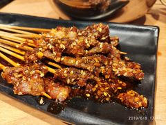 -喝丢一只鞋海鲜烧烤·海肠捞饭(东关街店)