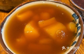 Glutinous Sweet Potato Dessert with Osmanthus Syrup