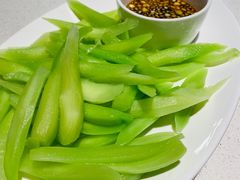 白灼芥兰-煲王粤菜餐厅(中侨中心店)