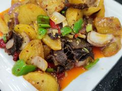 -撒拉人家.酸菜牦牛肉火锅