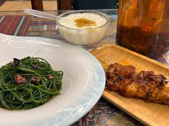 -乡村馕坑肉·烧烤·新疆菜·本地人更爱吃(阿勒泰首店)