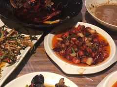 -巴厘龙虾·榜首油焖大虾(音乐学院·沿江酒馆店)