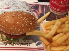 -The Habit Burger Grill 哈比特汉堡(复兴soho店)