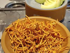 -龍歌自助小火锅(芝罘万达店)