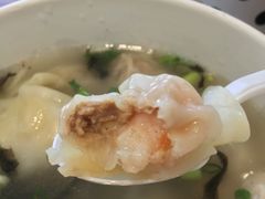 鱼丸虾肉馄饨-手劲鱼丸馄饨铺(哈一百店)