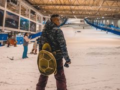 -乔波室内滑雪场
