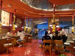 大堂-牛牛章·章鱼水煎肉(光谷世界城店)