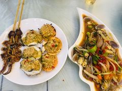 -覃记海鲜美食餐厅