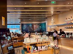 -星巴克臻选(上海合生汇1F店)