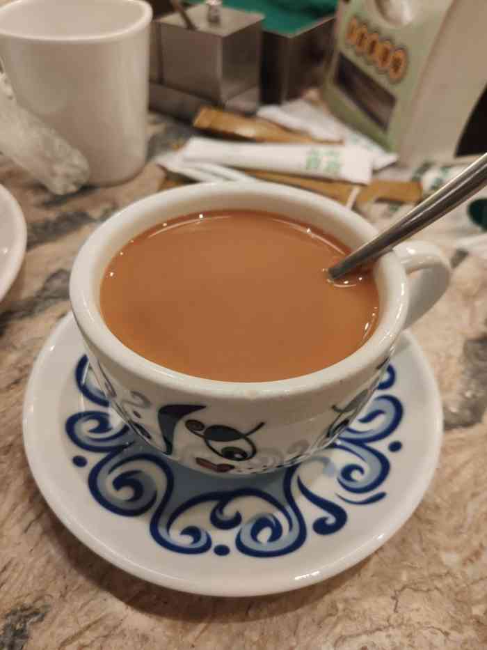 翠华餐厅(东门店)-"跟周喔喔打卡一家老店茶餐厅—翠华餐厅. .