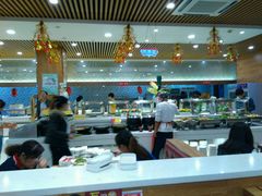 大堂-美食每刻海鲜烤肉火锅自助(大润发店)