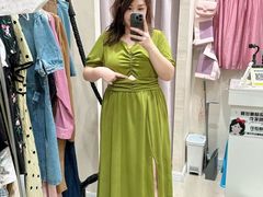 -绮梦微胖大码女装(东方社区三十一街坊店)