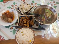 -阿灶卤煮老店·姜母鸭(五店市总店)