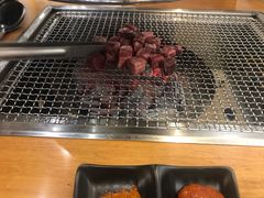 -肉甲韩国木炭烤肉(新壹街1店)