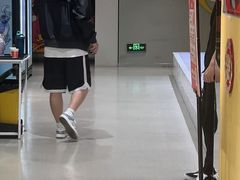 -超鹿运动(大唐世家店)