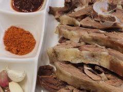 -三江源美食城