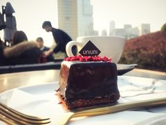 -UNI UNI(环亚凯瑟琳店)