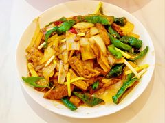 -鲁南仔·滕州炒鸡(经三路店)