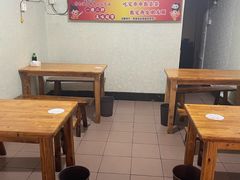 -特色油卤串串(水碾河店)