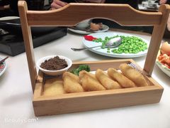 -百盛(莘庄店)