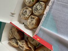 -香山胡记吴江路生煎(灵山路店)