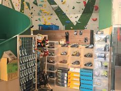 -绿壁虎攀岩基地(Tcar店)