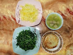 -爱月宝月嫂·育儿嫂(哈尔滨总店)