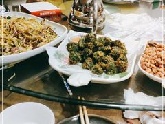 -大宝全猪馆(南京路店)