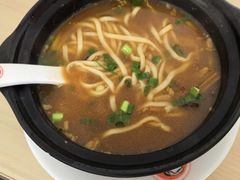 -闫家驴肉老店(华电一校店)
