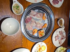 -韩大地海鲜自助烧烤城(黄兴路步行街店)