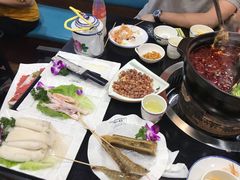 -港迹·鲜围煮海鲜火锅(湖州时代广场店)