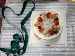 -山与蓝·轻糖鲜果蛋糕(勒泰店)