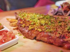 -Famous肥猫墨西哥音乐餐吧(五棵松华熙LIVE店)