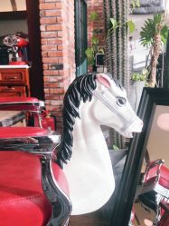 -THE BARN大屋理发馆