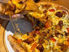 秘制烤鸡披萨-魏斯理汉堡(西安沣东吾悦店)