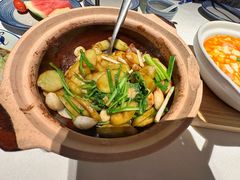 -八府香鸭·啫啫煲(华山路店)