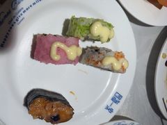 -四海一家自助餐(益田假日广场店)