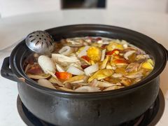 -菌之家·专业纯野生菌火锅·特色炒菌