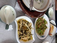 -紫藤园·天目湖大鱼头(南山竹海店)