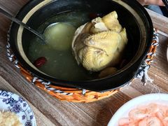 -云河农家乐饭店(福禄缘树山店)