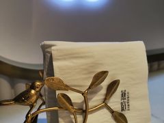 -燕庭·纯燕窝·甜品下午茶(南京西路店)