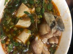 -金海椒罐罐鲢鱼(东方桂苑店)