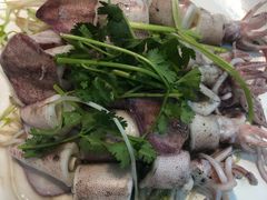 白灼灯照吊筒-陈记粤湛鸡饭店