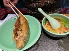 垂钓小黄鱼-北平盛世·新京菜·北京烤鸭(劲松·双井店)