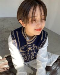 -AYO SALON